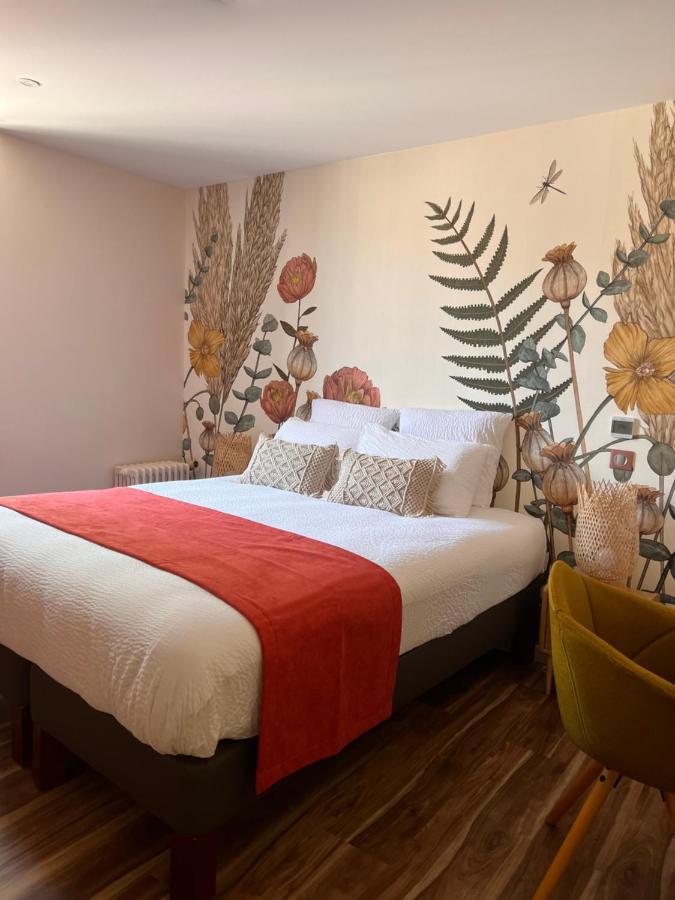 Logis Hotel De France La Cote-Saint-Andre Bagian luar foto