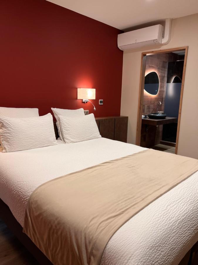 Logis Hotel De France La Cote-Saint-Andre Bagian luar foto
